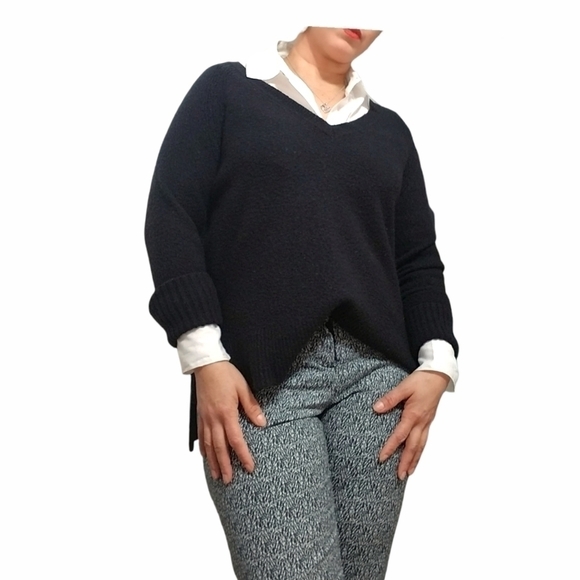 J CREW.Merino Wool Sweatshirt,Size M, Color black - Picture 1 of 9